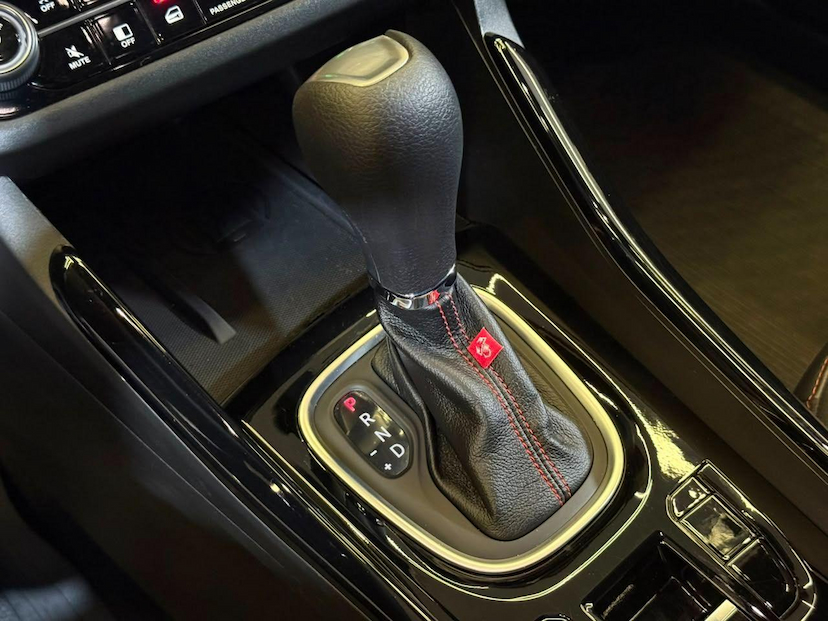 Foto do veículo FIAT FASTBACK  ABARTH 270 2025 8.000 KM 134.900,00