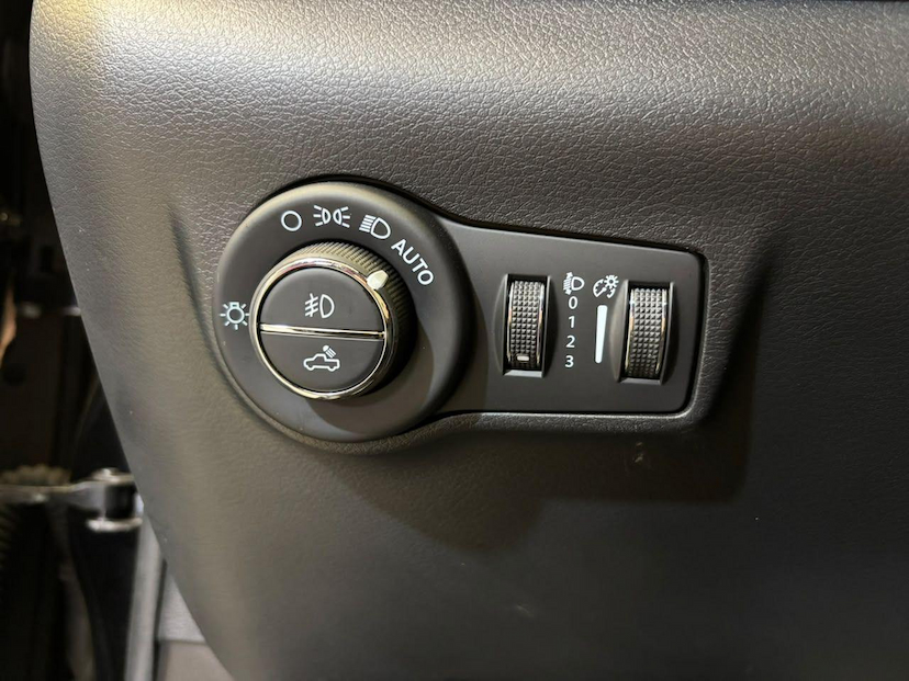 Foto do veículo RAM RAMPAGE  LARAMIE 2.2 TB CD 4X4 DIE. AUT. 2025 373 KM 209.900,00