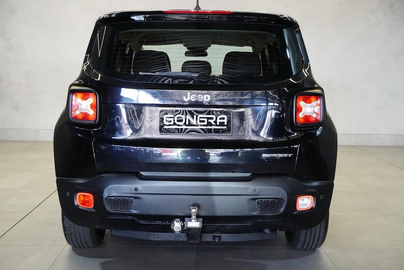 Foto do veículo JEEP RENEGADE  1.8 16V FLEX SPORT 4P AUTOMÁTICO 2016 110.250 KM 66.900,00