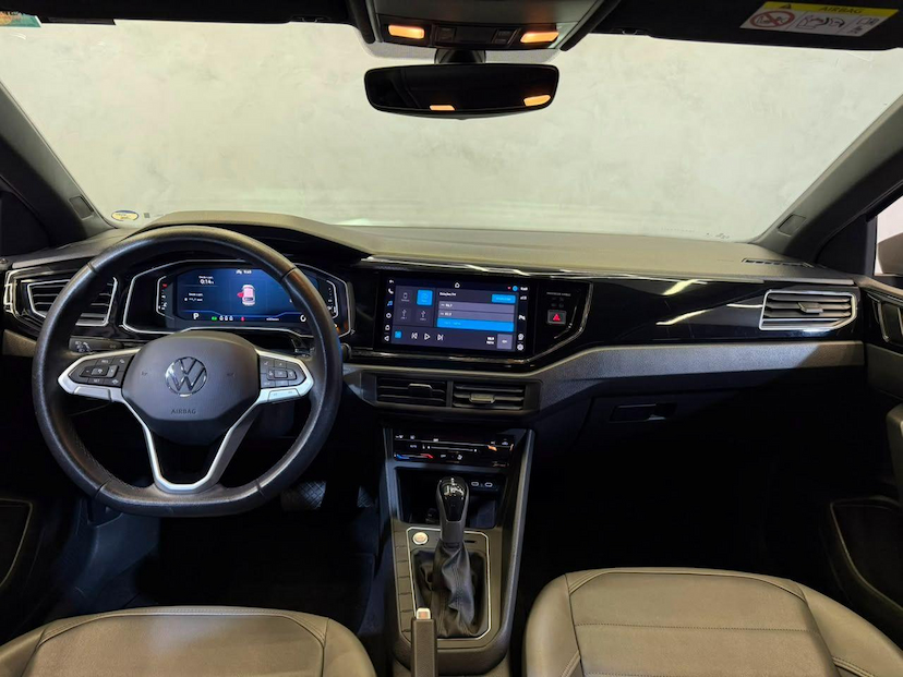 Foto do veículo VOLKSWAGEN NIVUS  HIGHLINE 1.0 200 TSI FLEX AUT. 2023 39.000 KM 112.900,00