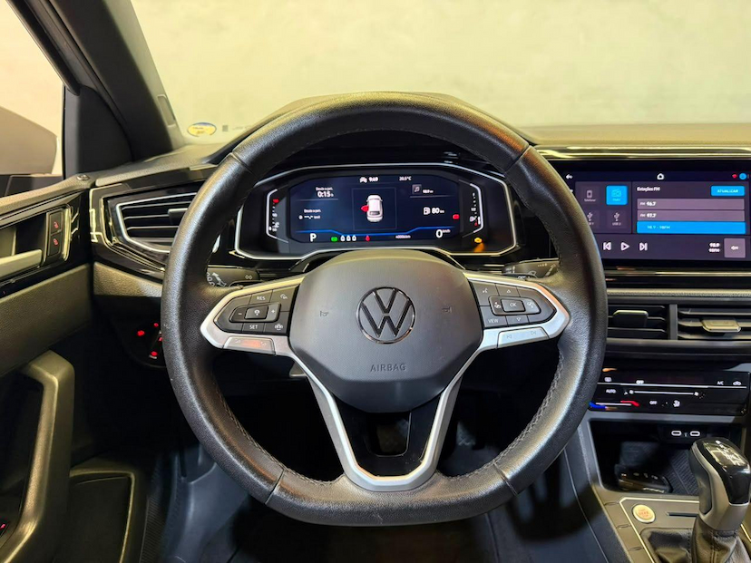 Foto do veículo VOLKSWAGEN NIVUS  HIGHLINE 1.0 200 TSI FLEX AUT. 2023 39.000 KM 112.900,00