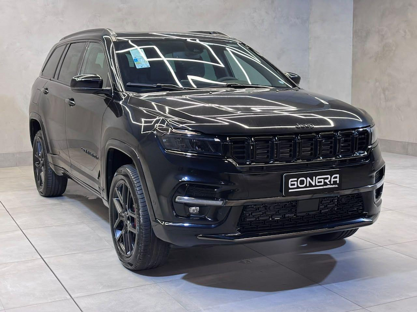Foto do veículo JEEP COMMANDER COMMANDER BLACKHAWK 2025 65 KM 224.900,00