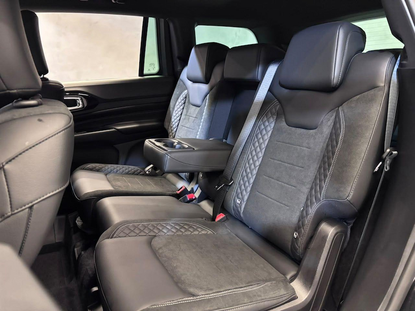 Foto do veículo JEEP COMMANDER COMMANDER BLACKHAWK 2025 65 KM 224.900,00