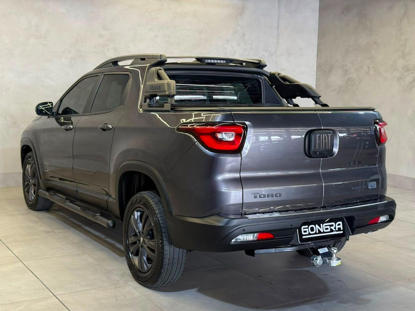 Foto do veículo FIAT TORO  FREED TURB AT6 2023 1.294 KM 121.900,00