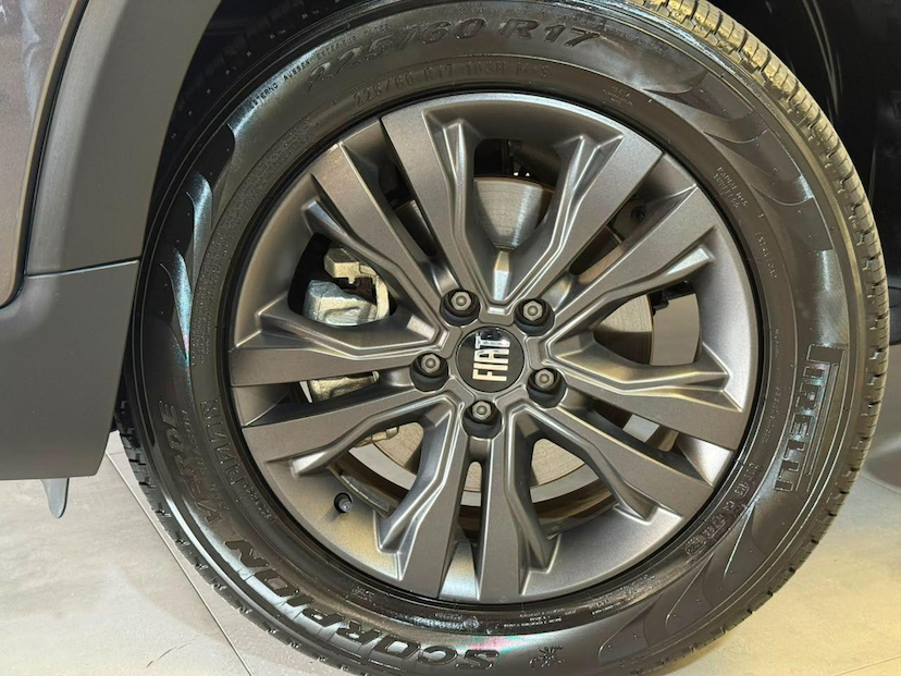 Foto do veículo FIAT TORO  FREED TURB AT6 2023 1.294 KM 121.900,00