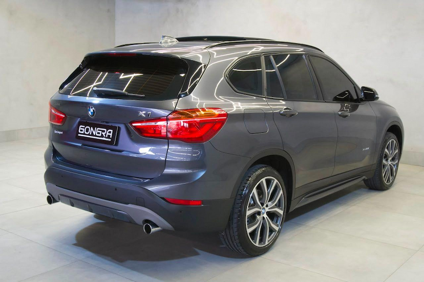 Foto do veículo BMW X1  X25I ACTIVEFLEX 2018 25.000 KM 139.900,00