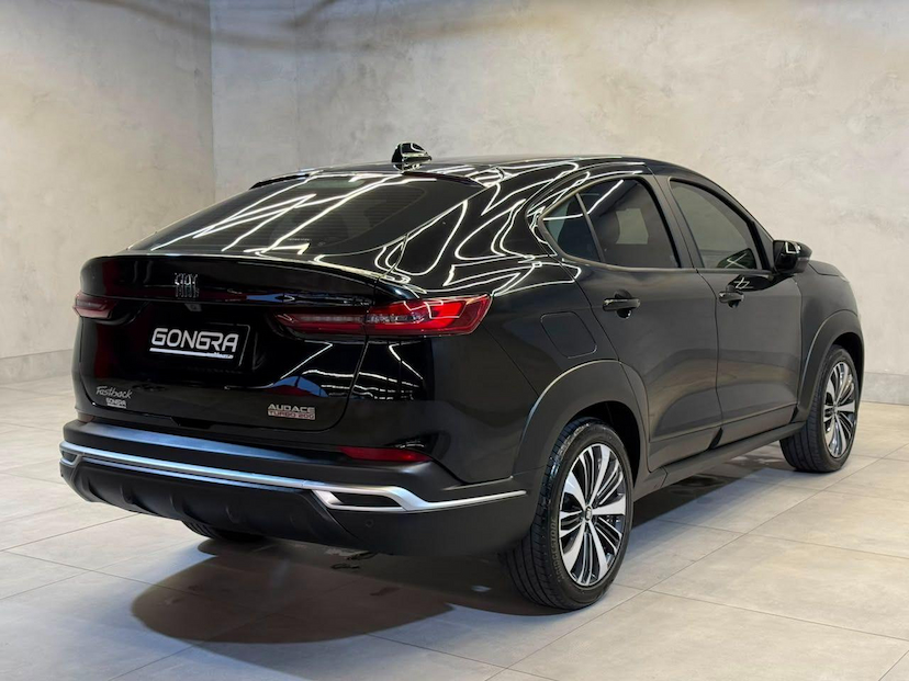 Foto do veículo FIAT FASTBACK  AUDACE 2025 22.800 KM 115.900,00