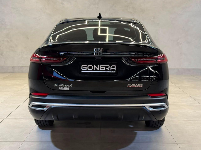 Foto do veículo FIAT FASTBACK  AUDACE 2025 22.800 KM 115.900,00