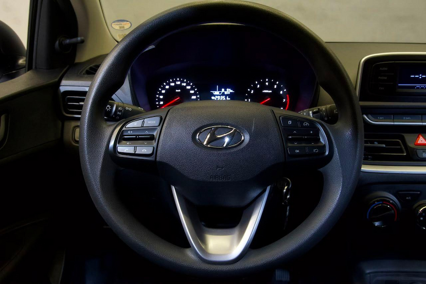 Foto do veículo HYUNDAI HB20  1.0 SENSE 2023 50.278 KM 65.900,00