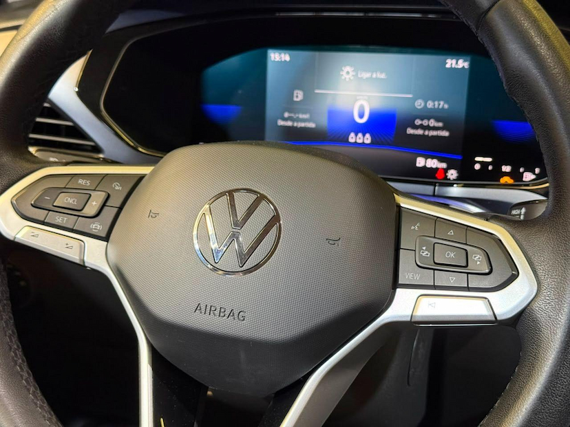 Foto do veículo VOLKSWAGEN TAOS  COMFORTLINE TSI AE 2022 61.642 KM 119.900,00