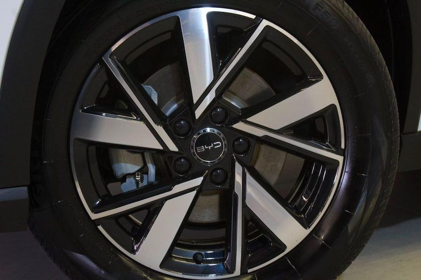 Foto do veículo BYD SONG PLUS  PRO DM-I 2025 39.860 KM 161.900,00