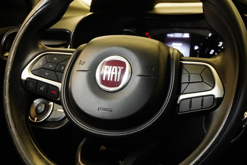 Foto do veículo FIAT CRONOS  DRIVE 1.3 2020 73.448 KM 66.900,00