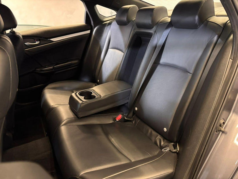 Foto do veículo HONDA CIVIC  2.0 16V FLEXONE  EX CVT 2018 90.651 KM 107.900,00
