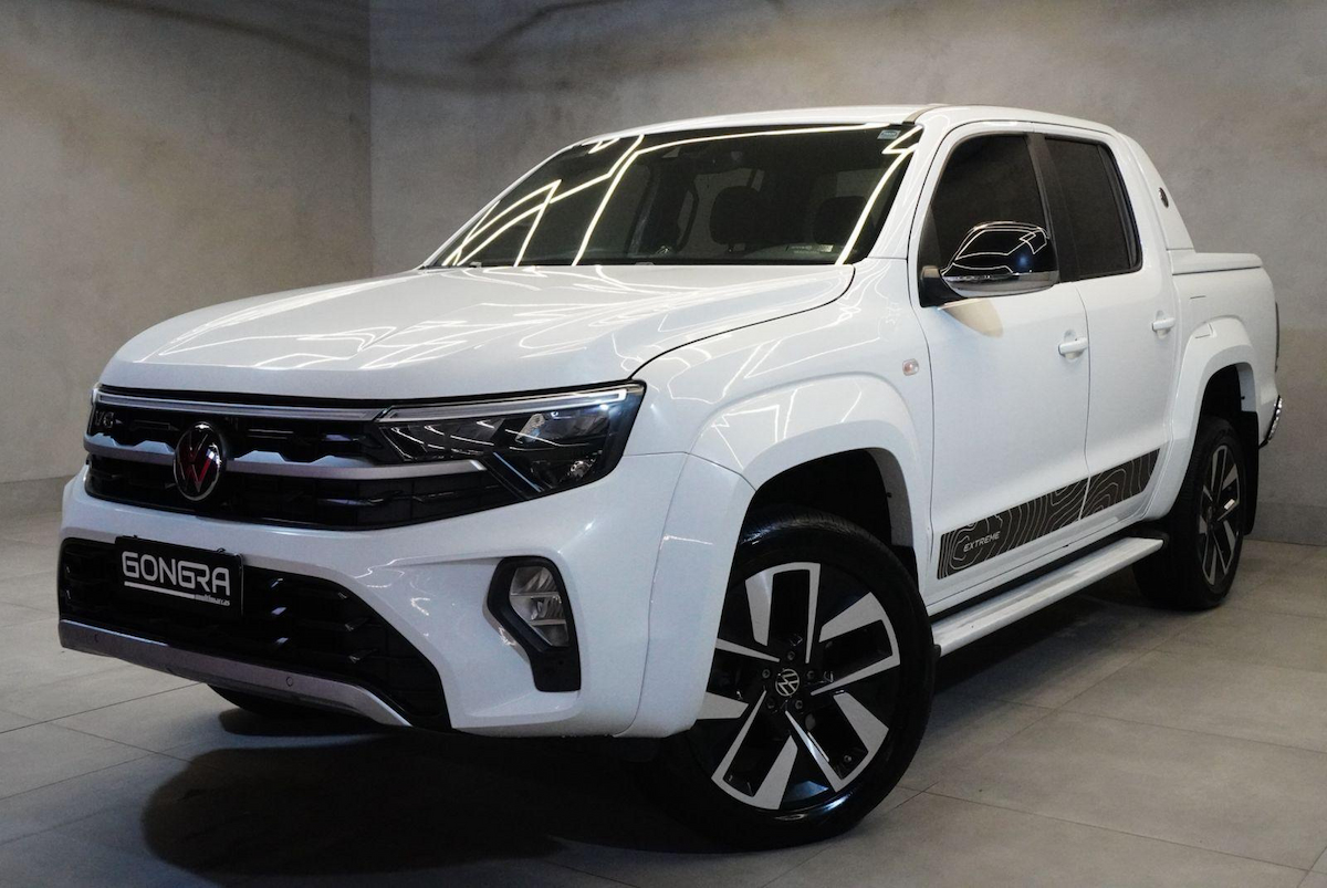 Foto do veículo VOLKSWAGEN AMAROK  V6 EXTREME 2024/2025 48.548 KM R$ 279.900,00