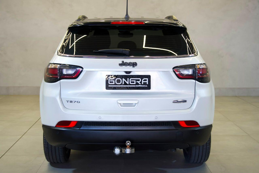 Foto do veículo JEEP COMPASS  LONG TF 2023 4.465 KM 133.900,00