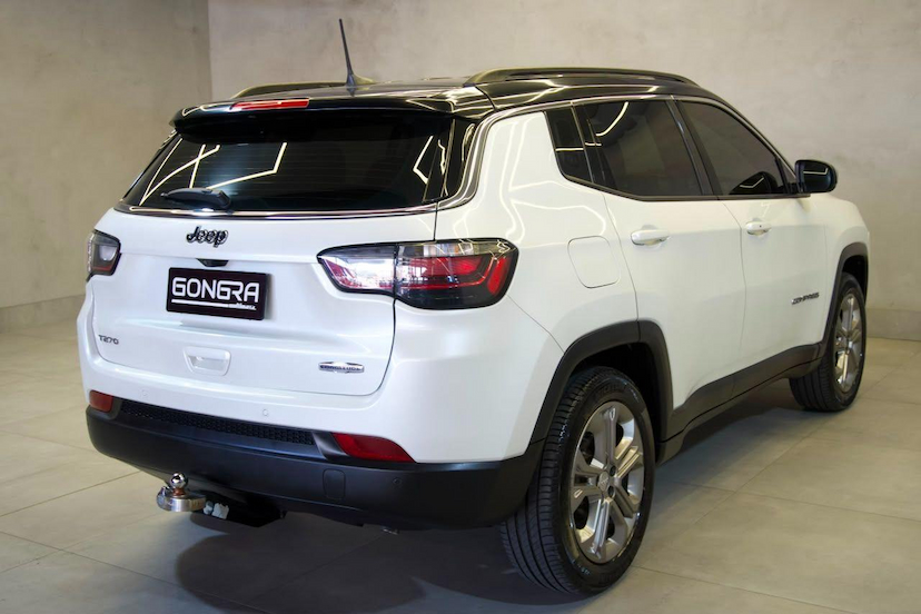 Foto do veículo JEEP COMPASS  LONG TF 2023 4.465 KM 133.900,00