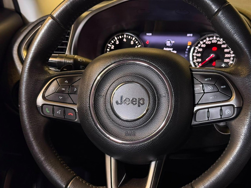 Foto do veículo JEEP RENEGADE  LIMITED AT 2019 83.919 KM 78.900,00