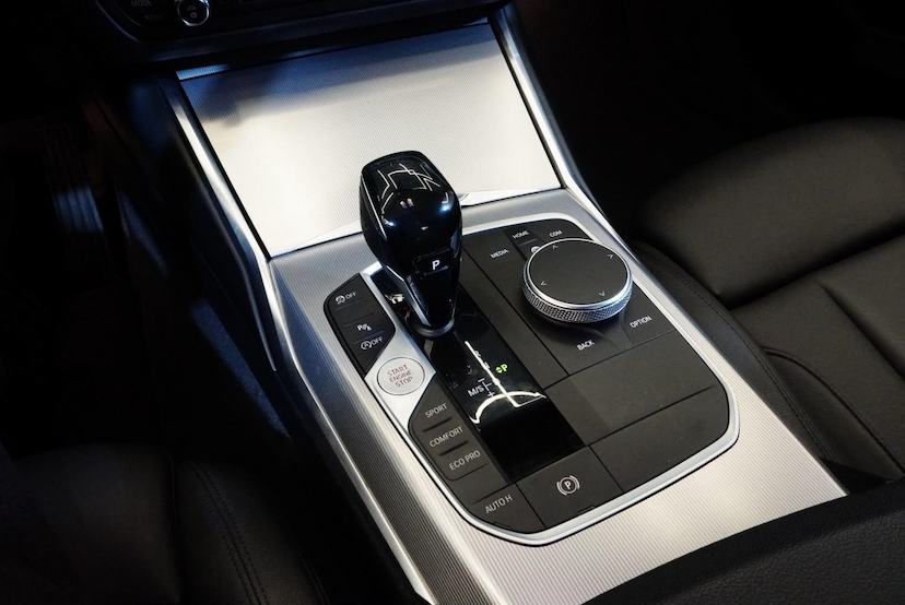 Foto do veículo BMW 320I  SPORT 2.0 AUT TB 2020 90.523 KM 164.900,00