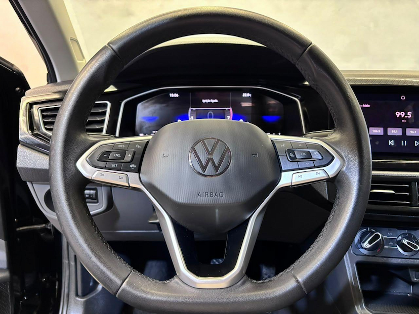 Foto do veículo VOLKSWAGEN POLO  CL AB 2025 39.003 KM 95.900,00