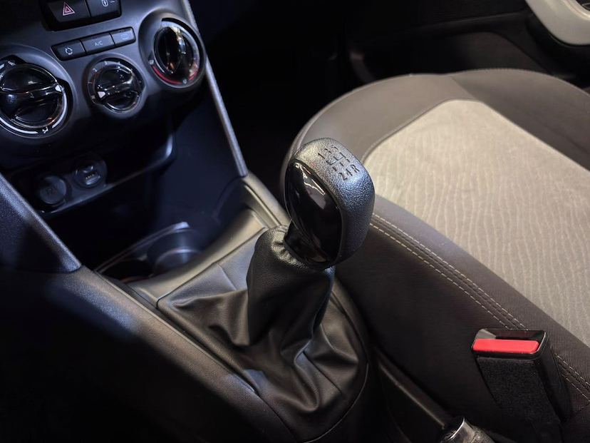 Foto do veículo PEUGEOT 208  ACTIVE PACK 2015 121.282 KM 40.900,00