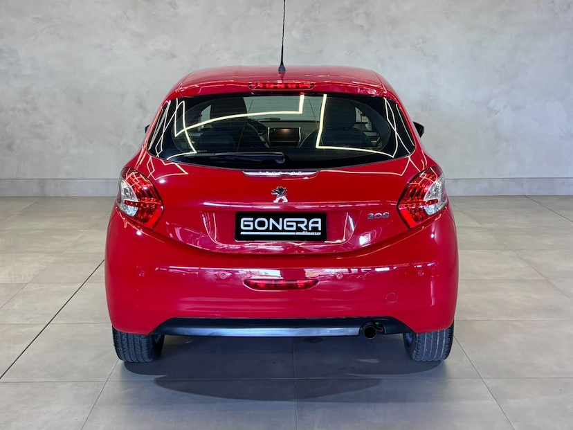 Foto do veículo PEUGEOT 208  ACTIVE PACK 2015 121.282 KM 40.900,00