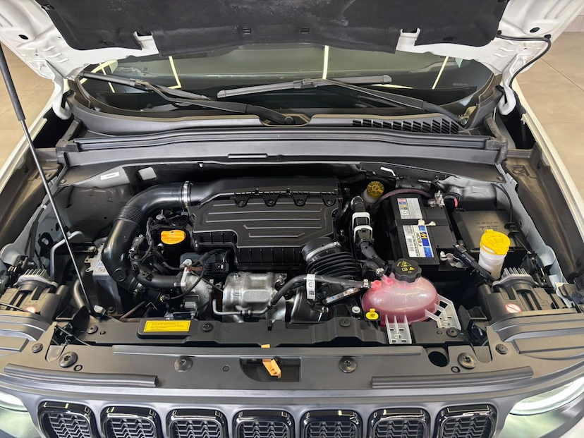 Foto do veículo JEEP RENEGADE  SPT T270 2025 27.990 KM 110.900,00
