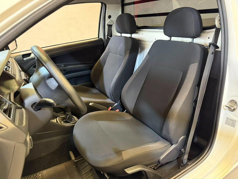 Foto do veículo VOLKSWAGEN SAVEIRO  CS RB MF 2024 54.527 KM 77.900,00