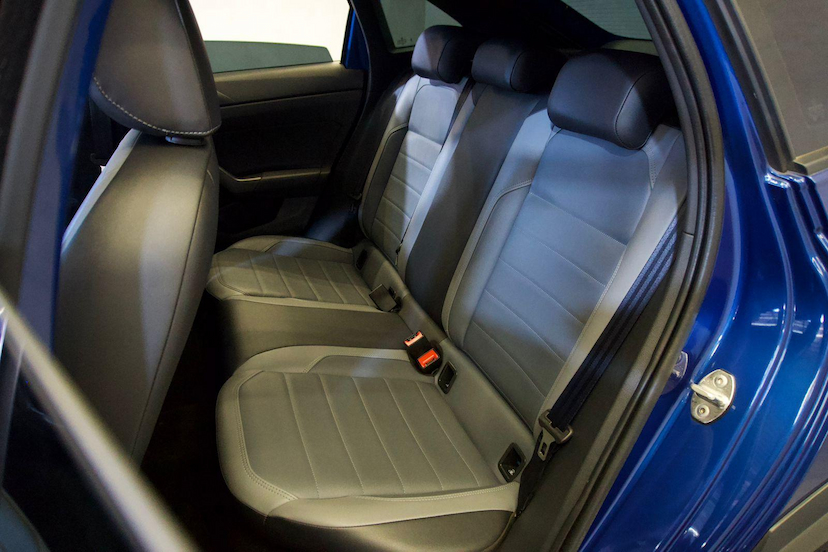 Foto do veículo VOLKSWAGEN NIVUS  HIGHLINE 1.0 200 TSI FLEX AUT. 2023 55.696 KM 112.900,00