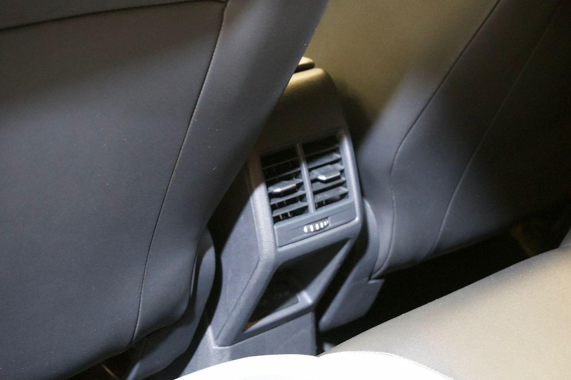 Foto do veículo VOLKSWAGEN NIVUS  HIGHLINE 1.0 200 TSI FLEX AUT. 2023 55.696 KM 112.900,00