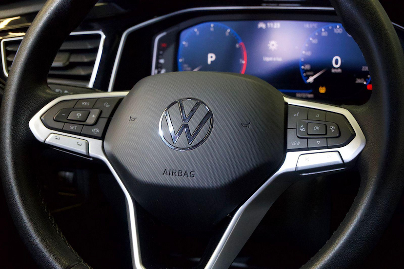 Foto do veículo VOLKSWAGEN NIVUS  HIGHLINE 1.0 200 TSI FLEX AUT. 2023 55.696 KM 112.900,00