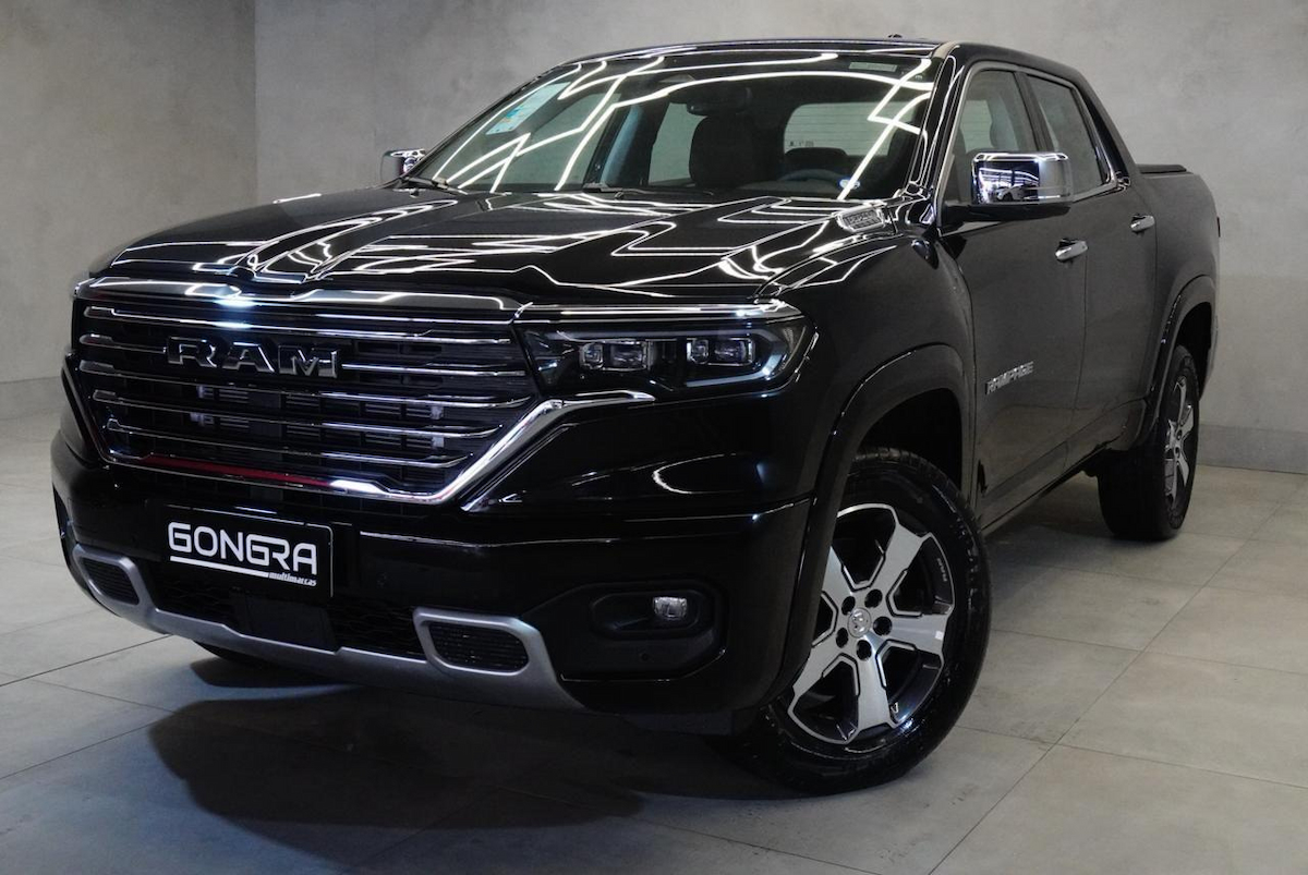 Foto do veículo RAM RAMPAGE  LARAMIE 2.2 TB CD 4X4 Die. Aut. 2025/2025 3.766 KM R$ 214.900,00