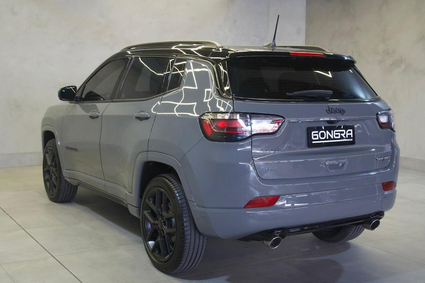 Foto do veículo JEEP COMPASS  BLACKHAWK 2026 1.264 KM 224.900,00
