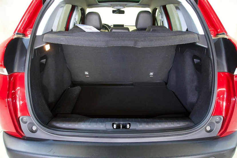 Foto do veículo PEUGEOT 2008  GRIFFE EAT6 2020 82.300 KM 75.900,00