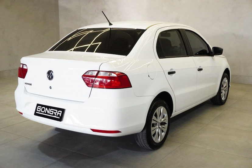 Foto do veículo VOLKSWAGEN VOYAGE  1.6L MB5 2022 24.500 KM 64.900,00