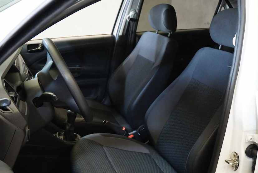 Foto do veículo VOLKSWAGEN VOYAGE  1.6L MB5 2022 24.500 KM 64.900,00