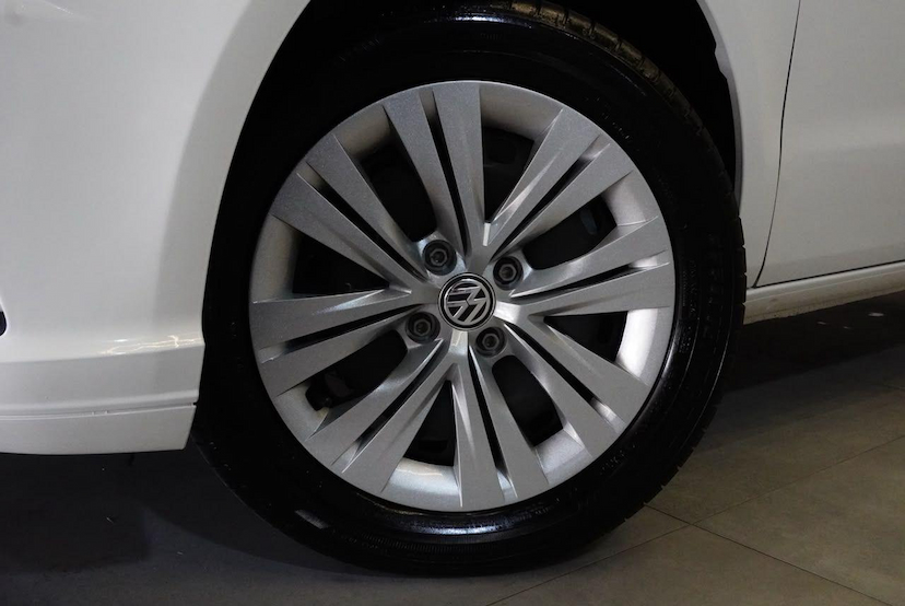 Foto do veículo VOLKSWAGEN VOYAGE  1.6L MB5 2022 24.500 KM 64.900,00