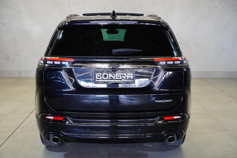 Foto do veículo JEEP COMMANDER COMMANDER BLACKHAWK 2025 33.495 KM 209.900,00