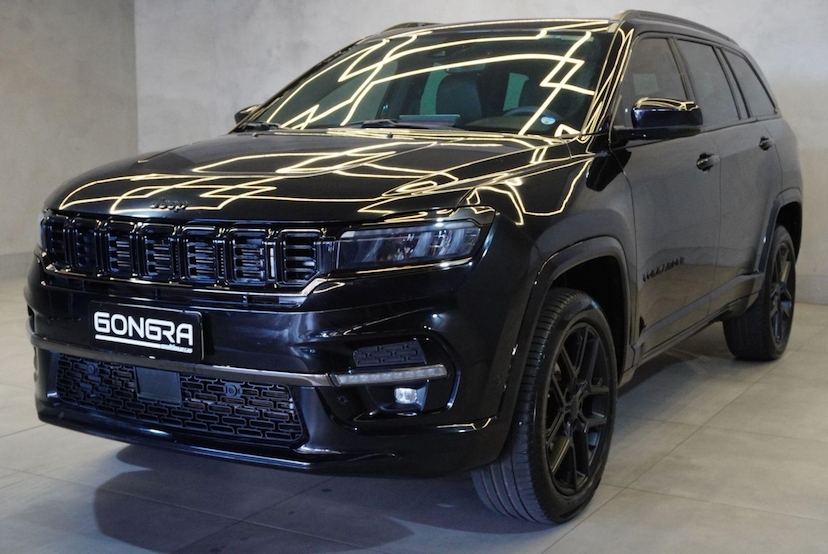 Foto do veículo JEEP COMMANDER COMMANDER BLACKHAWK 2025 33.495 KM 209.900,00