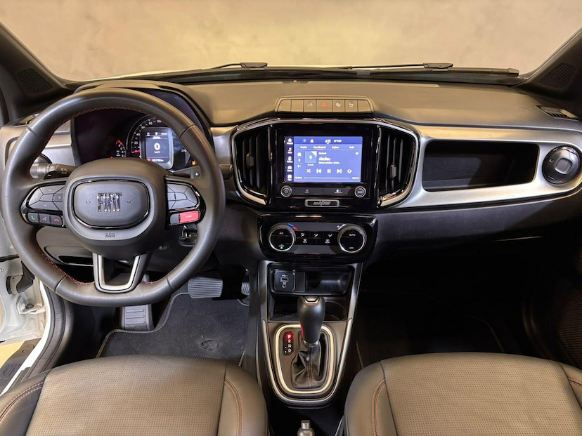Foto do veículo FIAT STRADA  ULTRA T200AT 2025 21.742 KM 125.900,00