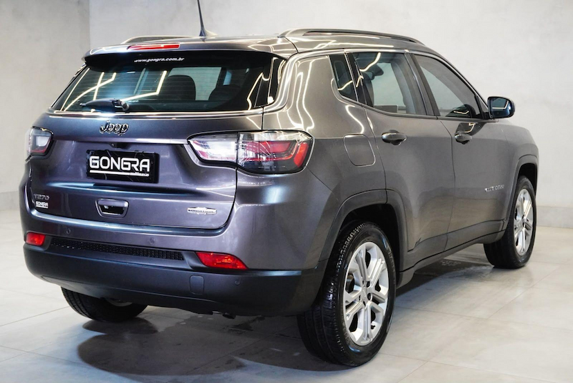 Foto do veículo JEEP COMPASS  LONG TF 2022 70.663 KM 117.900,00