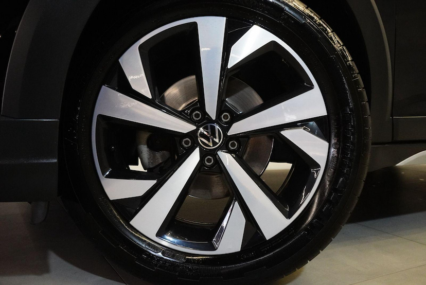 Foto do veículo VOLKSWAGEN NIVUS  HL TSI 2024 20.000 KM 115.900,00