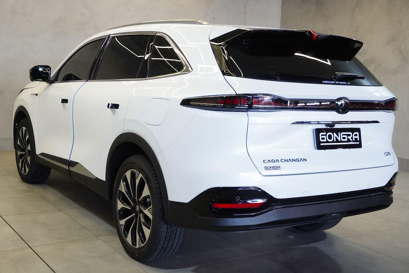 Foto do veículo CAOA CHANGAN CS75  INFINITY 2027 1.200 KM 182.900,00
