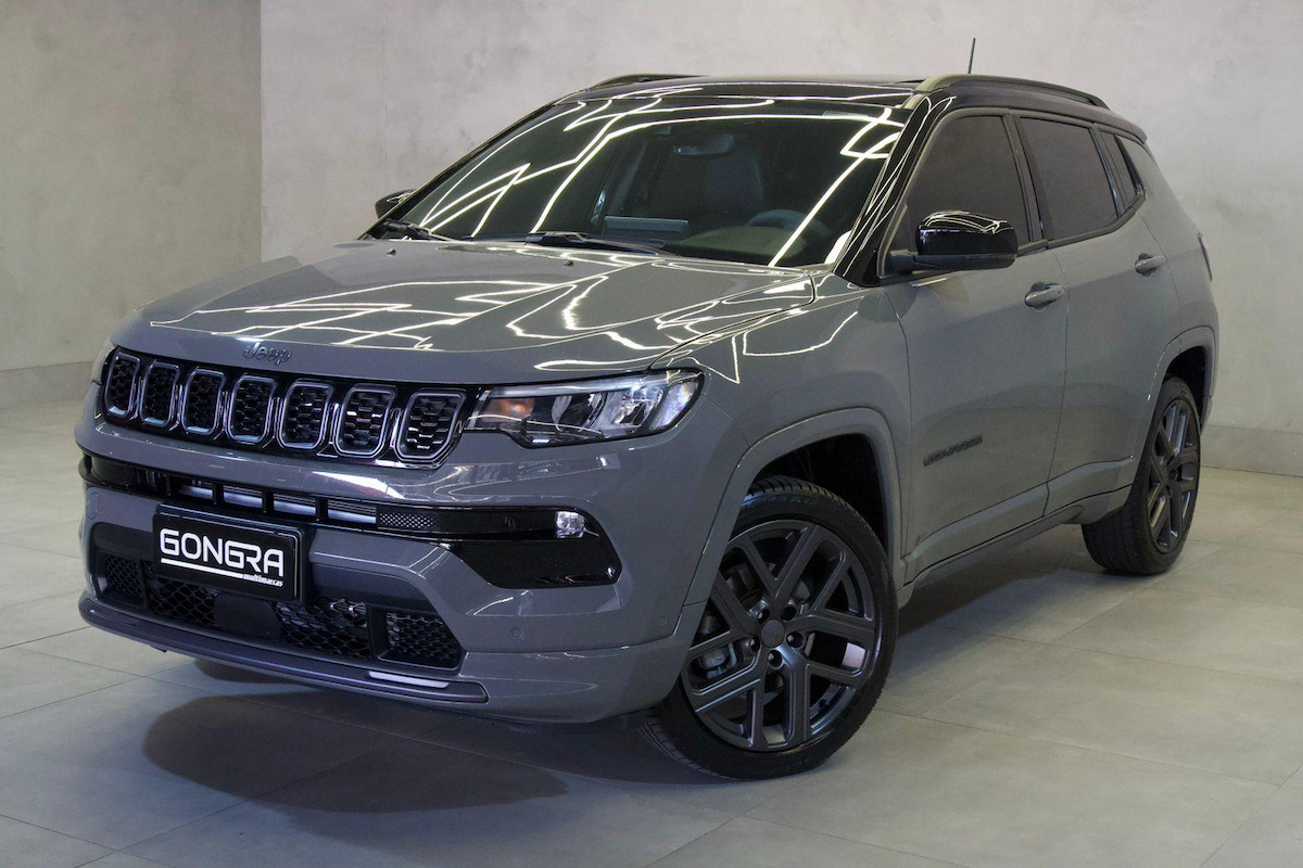 Foto do veículo JEEP COMPASS  SERIE S T 2025/2025 27.000 KM R$ 169.900,00