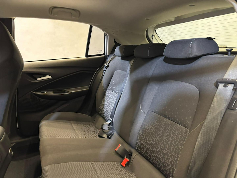 Foto do veículo CHEVROLET ONIX  1.0 LT 2020 57.000 KM 72.900,00