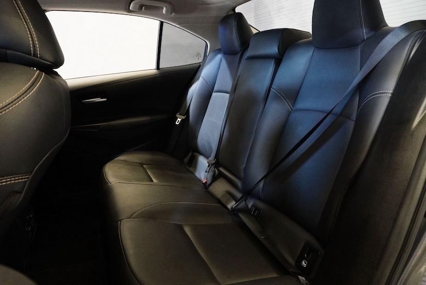 Foto do veículo TOYOTA COROLLA  XEI 20 2024 53.000 KM 140.900,00
