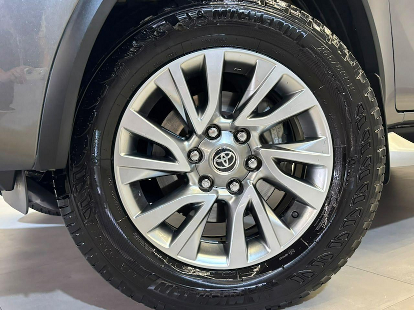 Foto do veículo TOYOTA HILUX  SW4 SRX 4X4 2.8 TB 4P DIESEL 2021 79.379 KM 269.900,00
