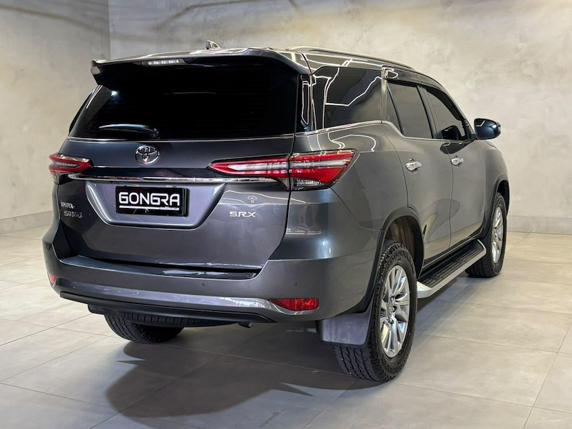 Foto do veículo TOYOTA HILUX  SW4 SRX 4X4 2.8 TB 4P DIESEL 2021 79.379 KM 269.900,00