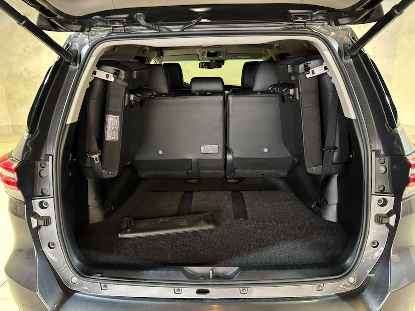Foto do veículo TOYOTA HILUX  SW4 SRX 4X4 2.8 TB 4P DIESEL 2021 79.379 KM 269.900,00