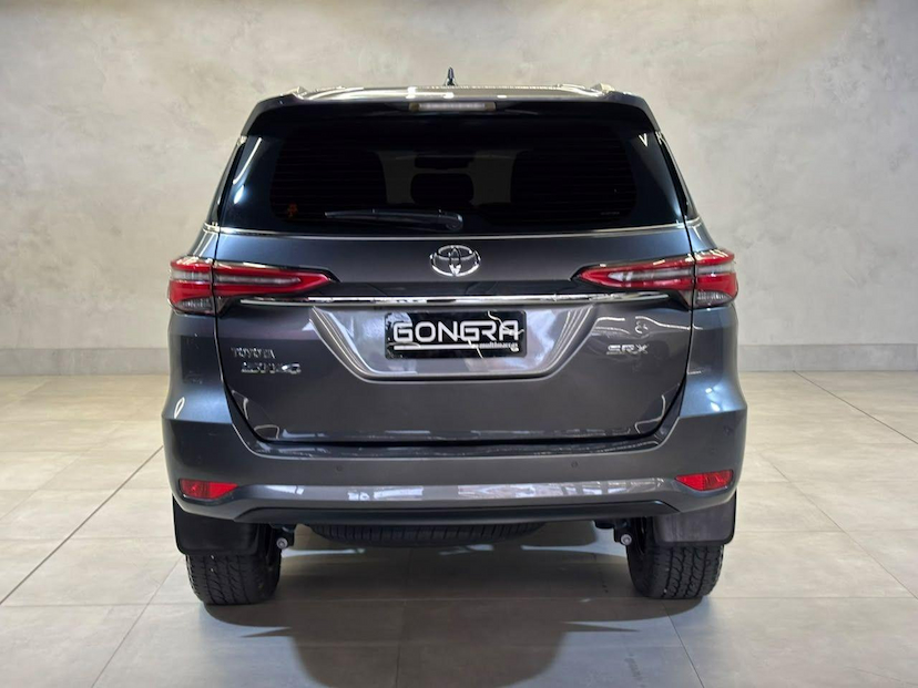 Foto do veículo TOYOTA HILUX  SW4 SRX 4X4 2.8 TB 4P DIESEL 2021 79.379 KM 269.900,00