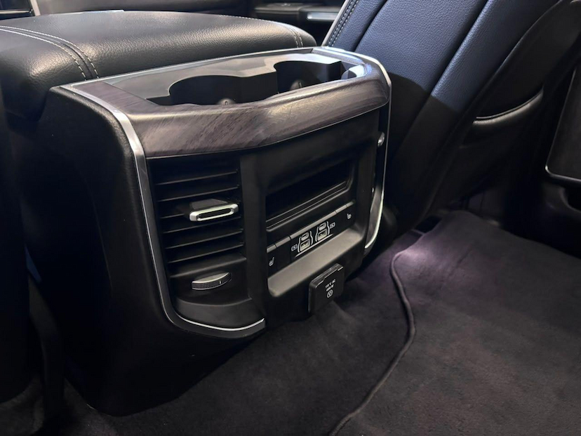 Foto do veículo RAM 1500  LARAMIE 3.0 CD BI-TB 4X4 AUT. 2025 22.283 KM 505.900,00